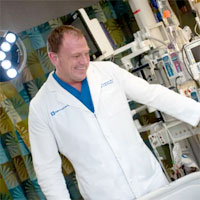 dr-paul-wischmeyer-brings-humanity-to-medicine