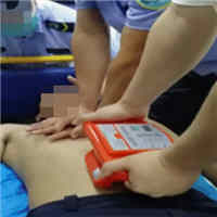 evaluation-of-abdominal-compression-decompression-combined-with-chest-compression-cpr-performed-by-a-new-device