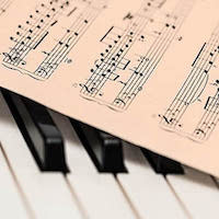 music-helps-prevent-delirium-in-elderly-critical-care-patients